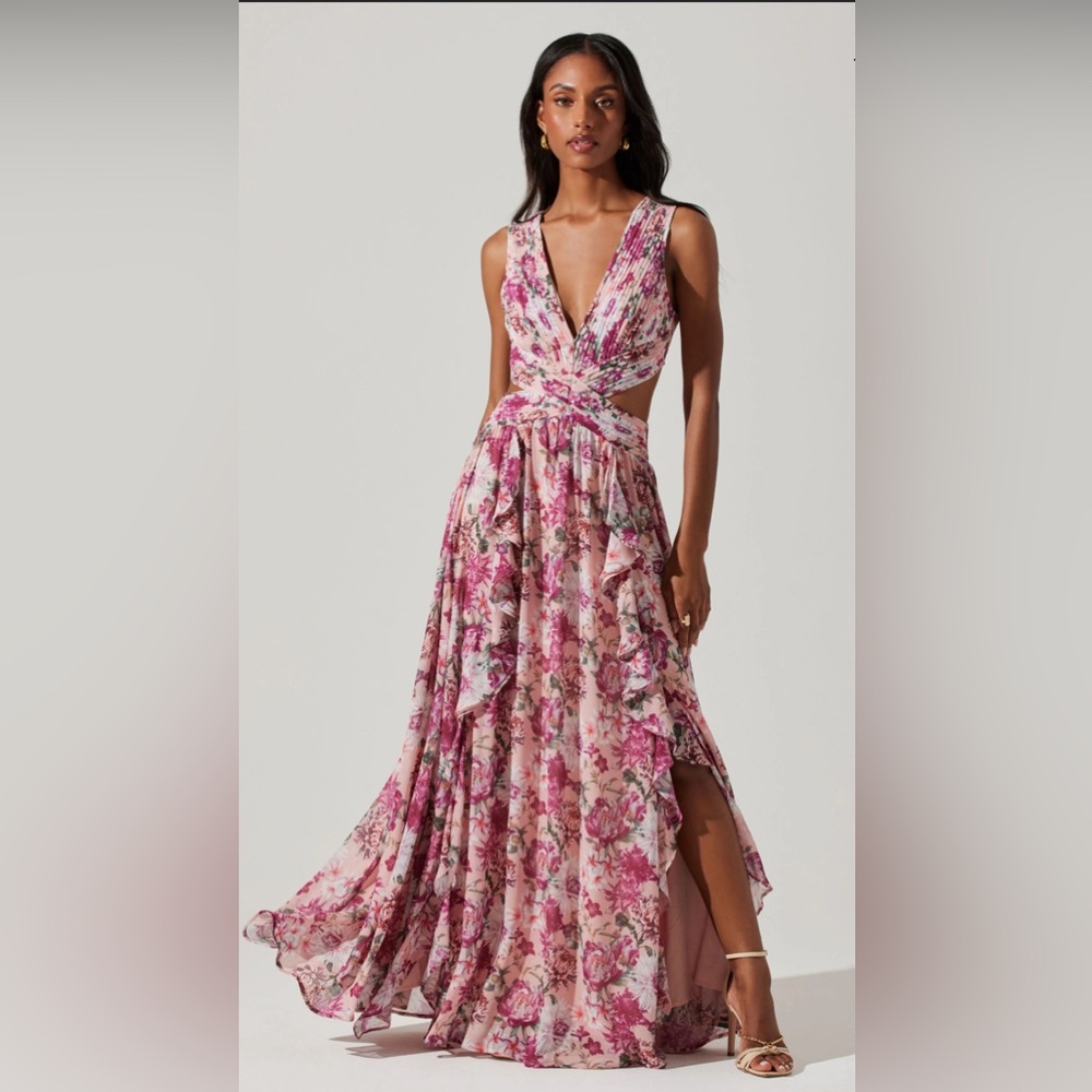 ASTR Noya Floral Maxi dress